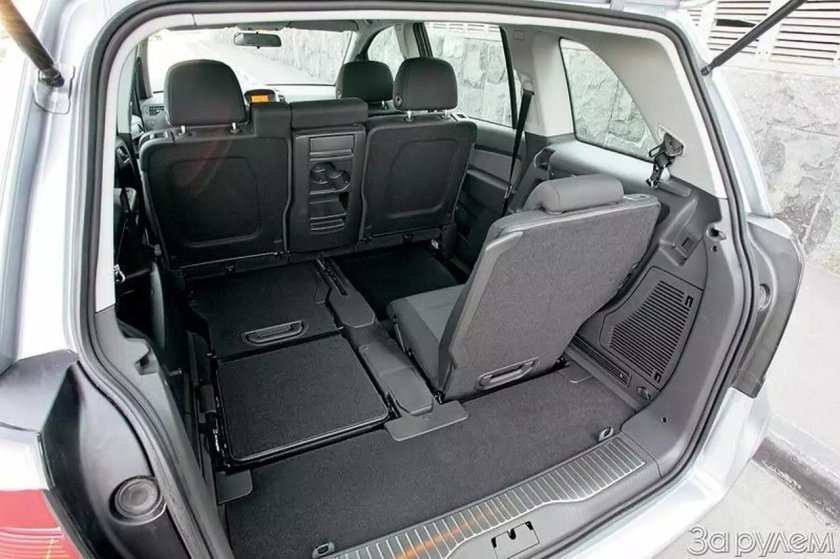 Опель Зафира 2006 салон