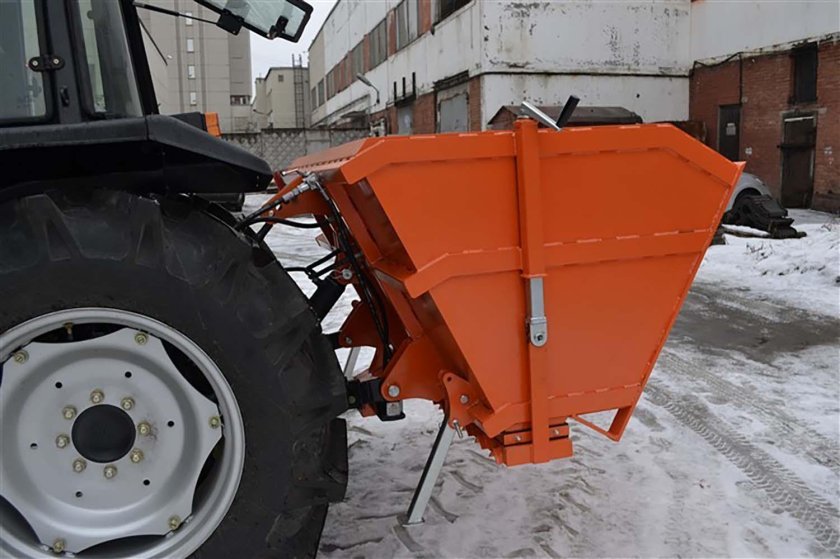 Пескоразбрасыватель для МТЗ 82 навесной