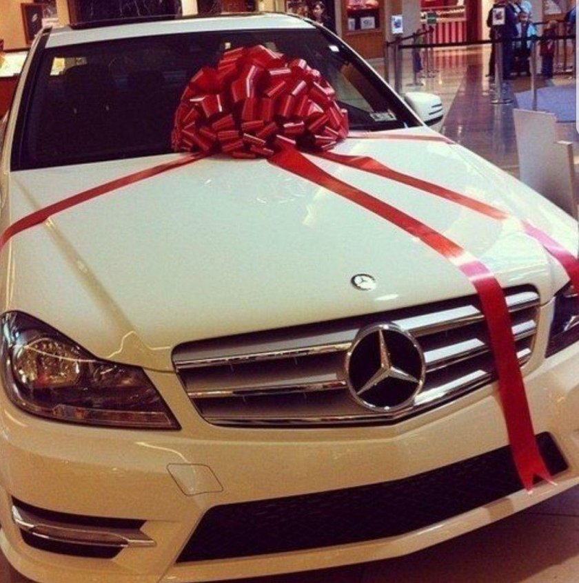 Бант на машину