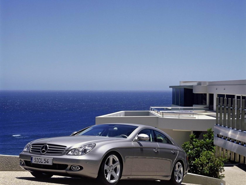 Mercedes Benz CLS 500