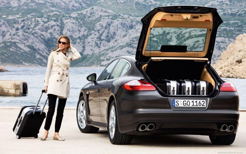 Порше Панамера багажник