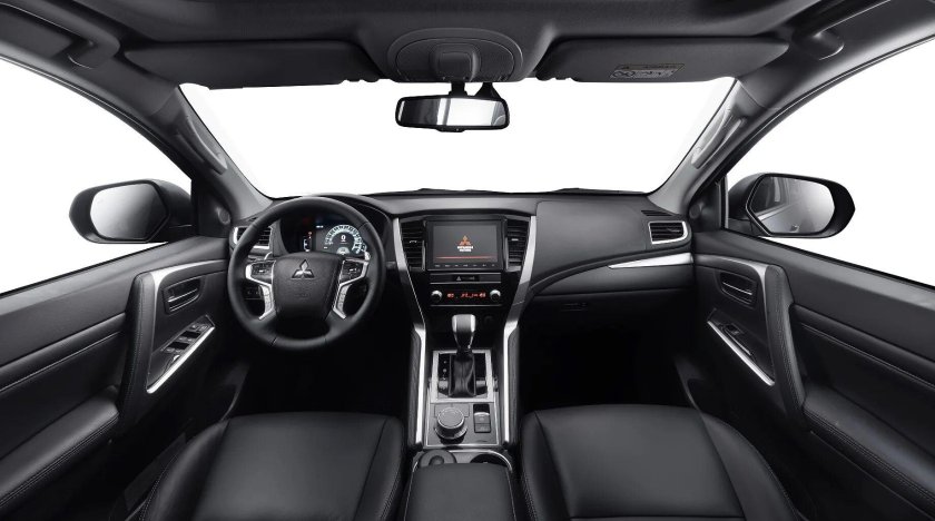 Pajero Sport 2021 салон