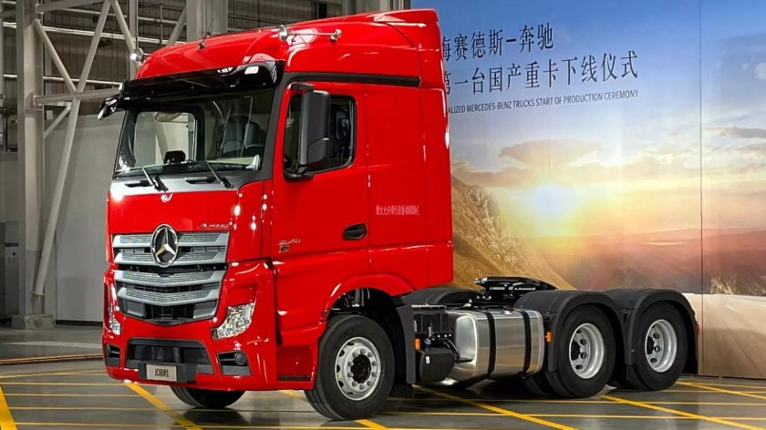Новый тягач Мерседес 2024