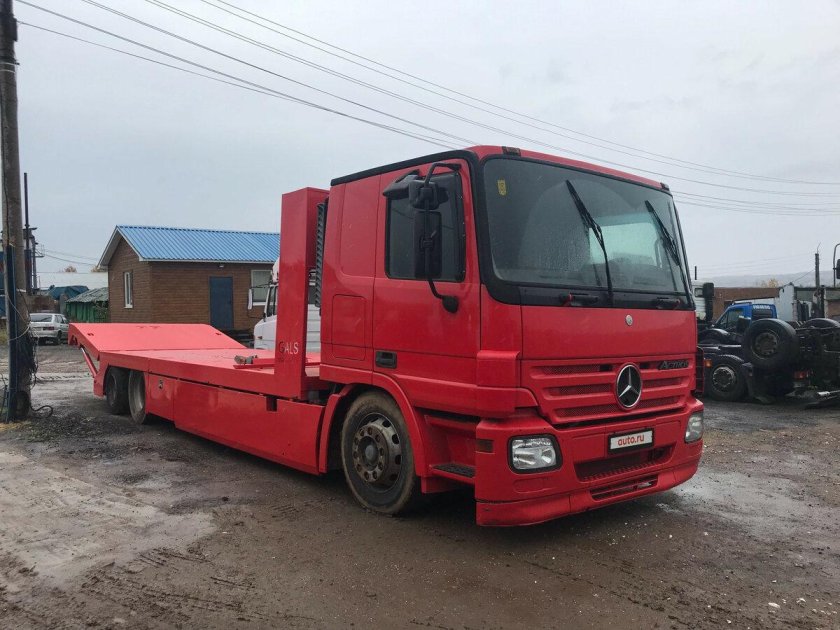 Эвакуатор Мерседес с брилем