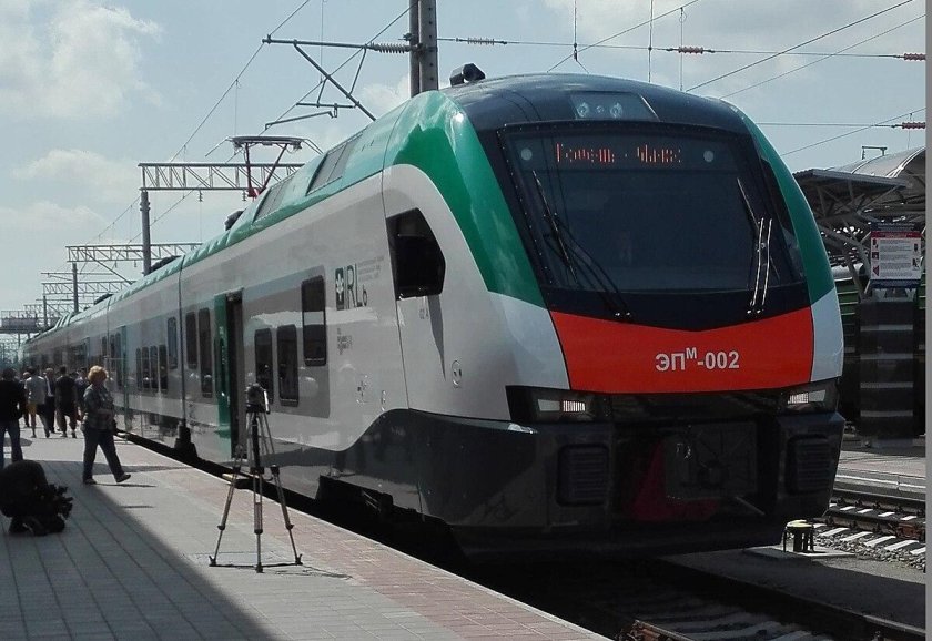 Электропоезда Штадлер