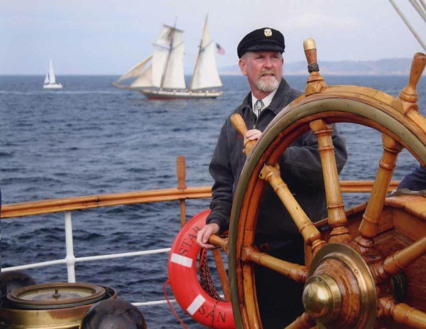 За штурвалом корабля