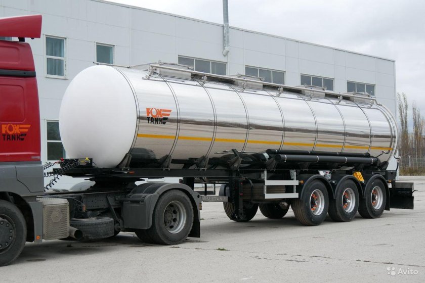 Молоковоз полуприцеп цистерна