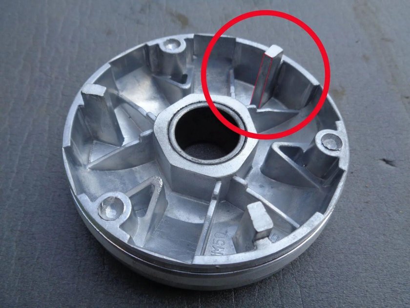 Система вариатор скутера 139 QMB