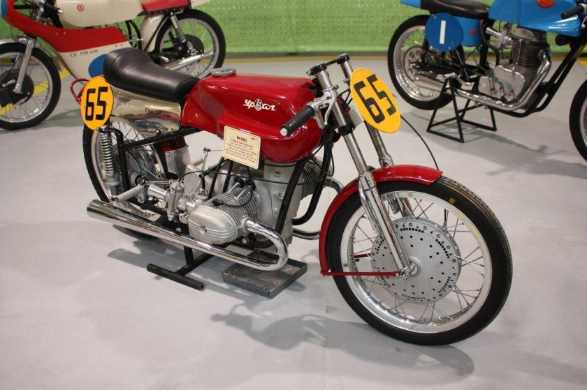 Мотоцикл ММВЗ - 3.227