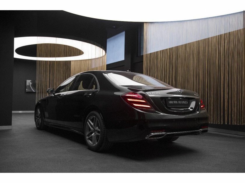 Mercedes Maybach s600 Guard