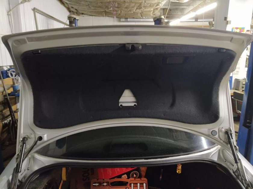 Обшивка багажника Ауди а4 б5 универсал