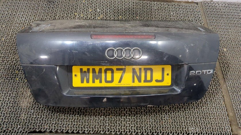 Крышка багажника Суперб 2