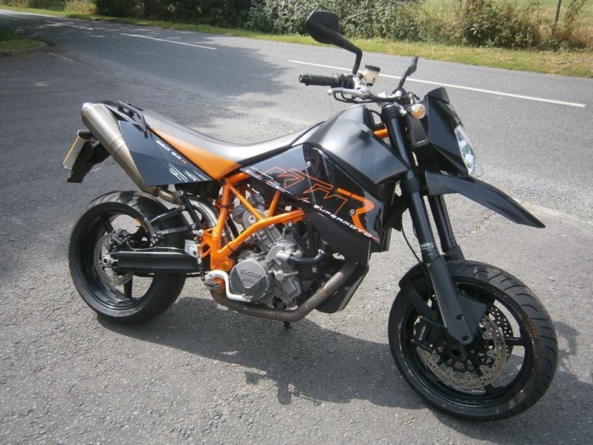KTM 950 Supermoto 2005