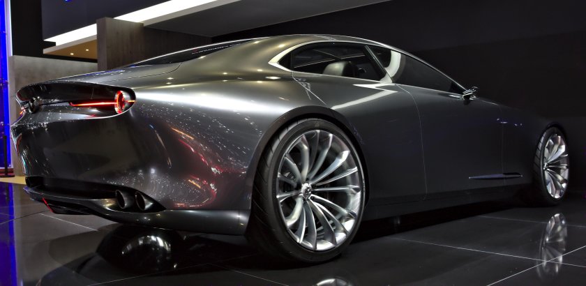 Мазда Vision Coupe салон