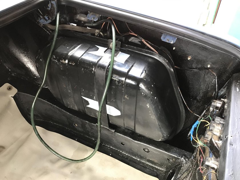 Топливный бак ВАЗ 2101