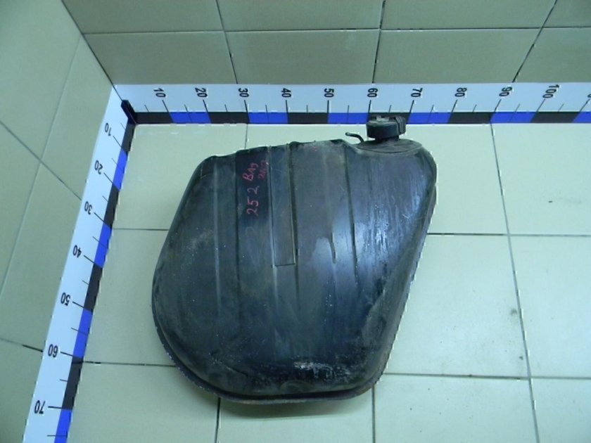 Топливный бак ВАЗ 2101