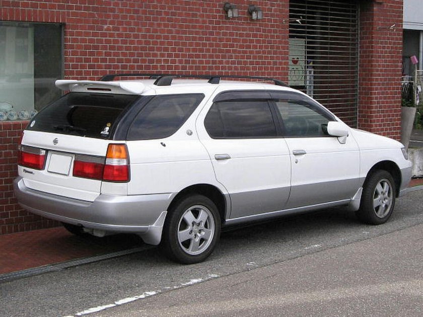 Nissan Rnessa 1997