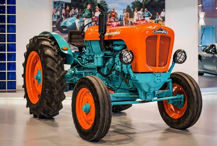 Трактор Lamborghini dl25