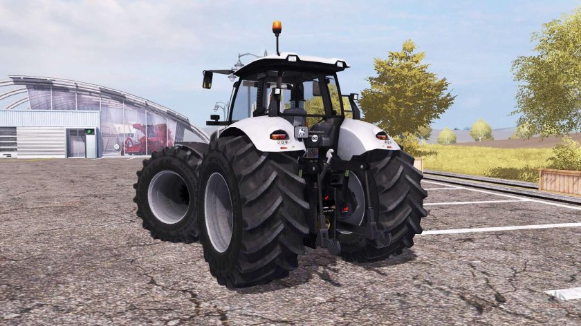 Трактор Ламборджини r8.270