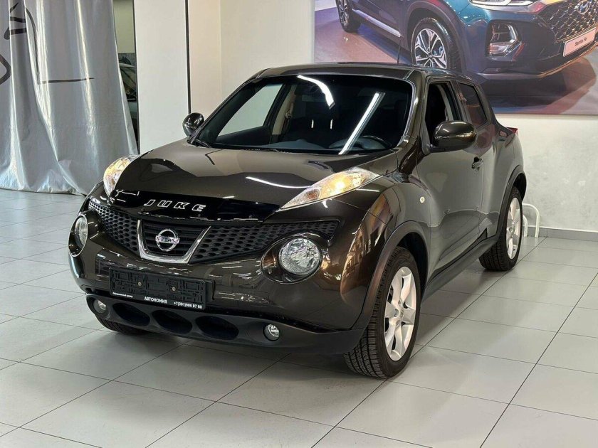 Ниссан Джук i 1.6 CVT (117 Л.С.) черный с пробегом