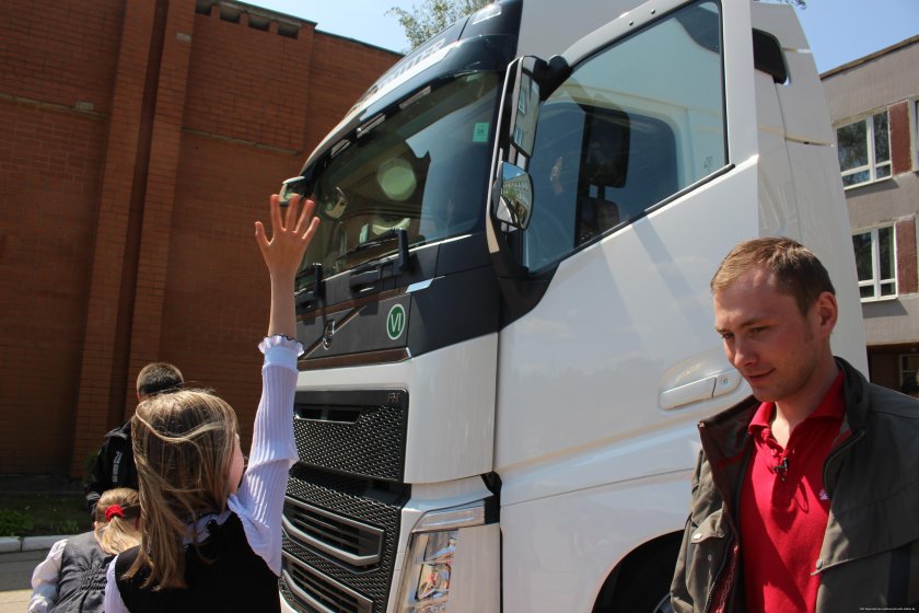 Осторожно грузовая техника