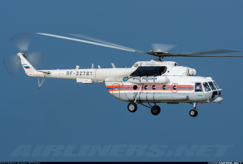 Вертолет ми-8 МЧС России