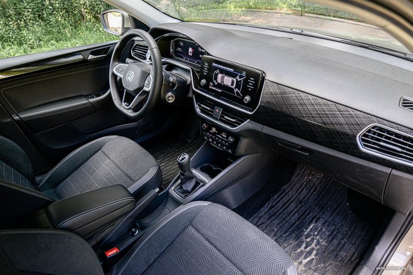 VW Polo 2021 салон