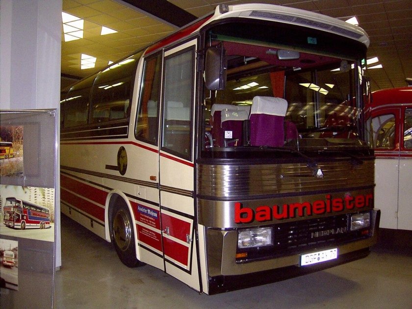 Неоплан jetliner