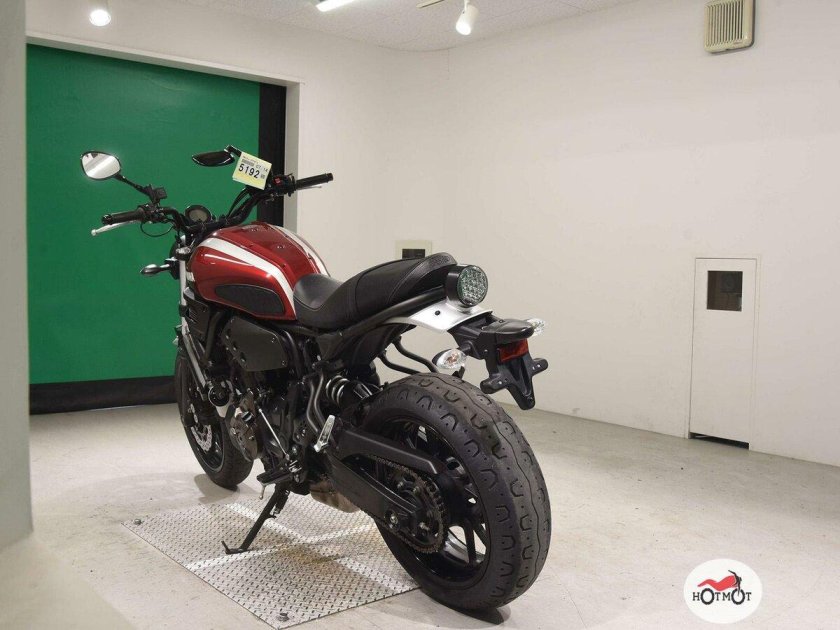 Мотоцикл Bajaj Dominar 400 Touring