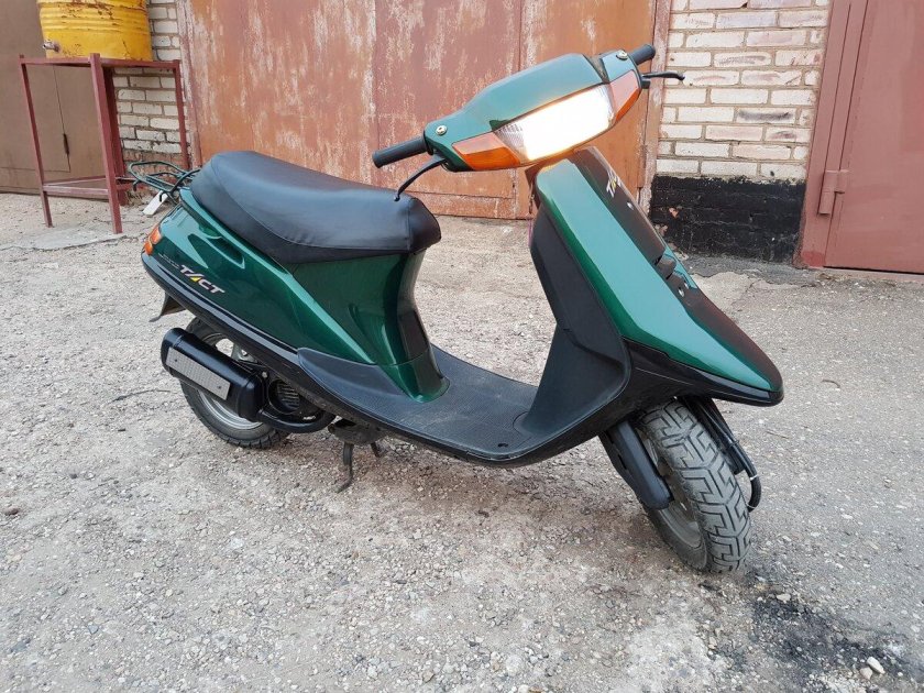 Honda Tact 24