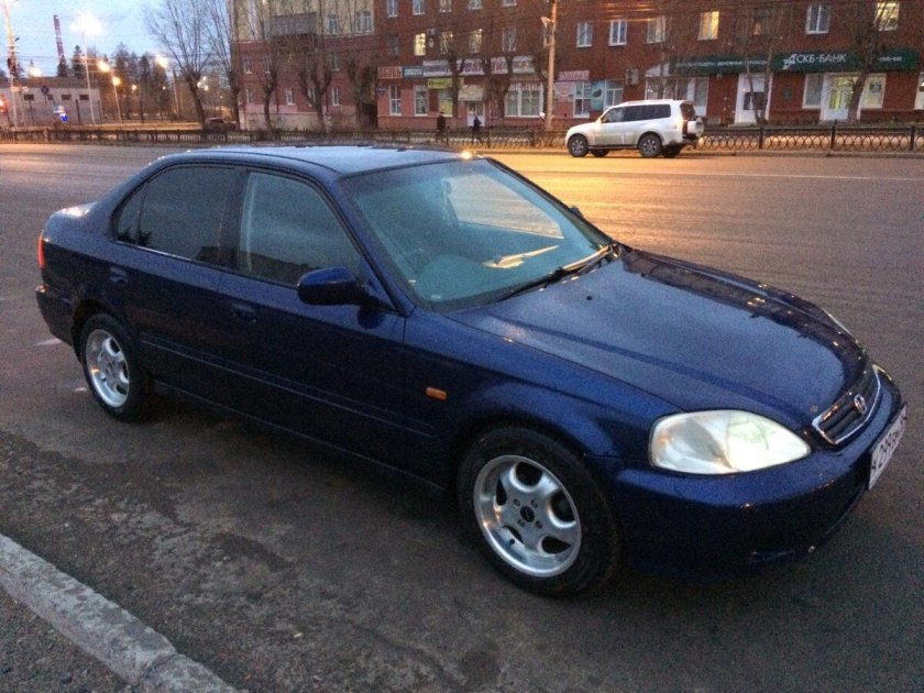 Цивик ек3 седан