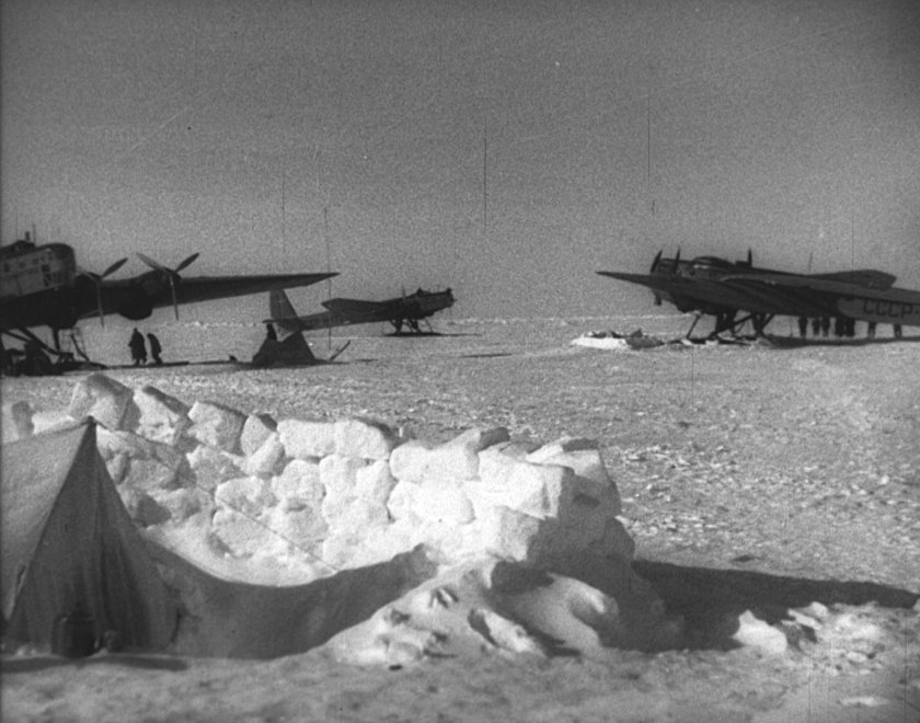 Ант-6 Авиаарктика на Северном полюсе