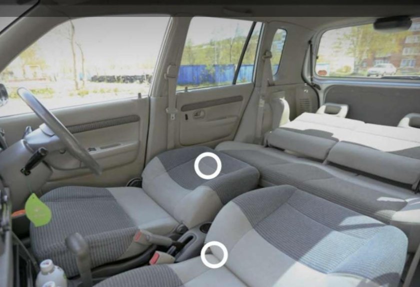 Мазда Демио 2001 салон