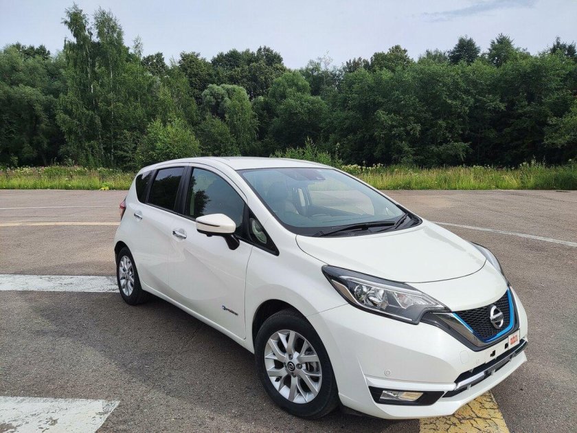 Ниссан ноут медалист