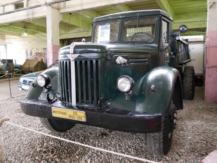 Кабина МАЗ 205