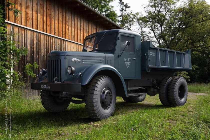 Тягач МАЗ 205