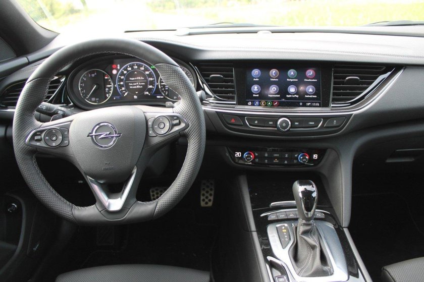 Инсигния 2017 салон