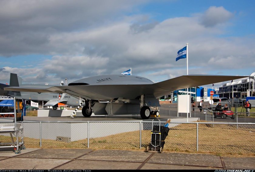 X-47b беспилотник