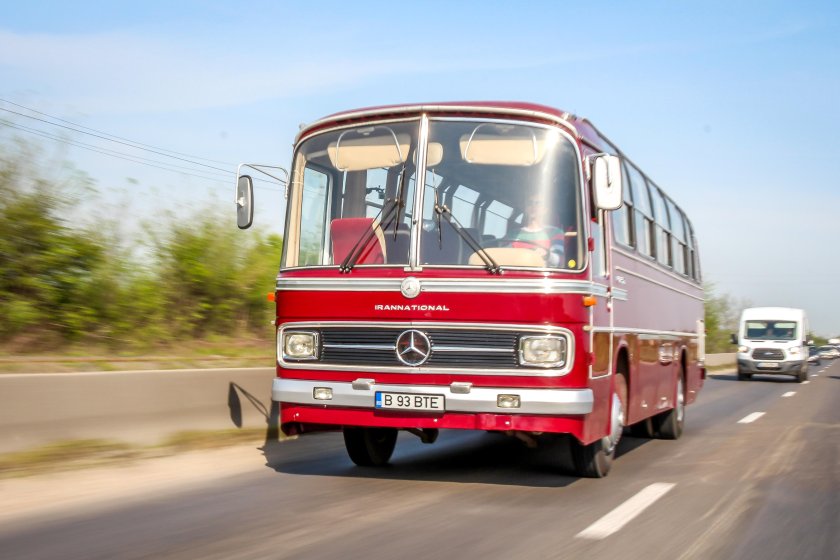 Mercedes-Benz o309