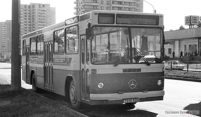 Mercedes-Benz o325