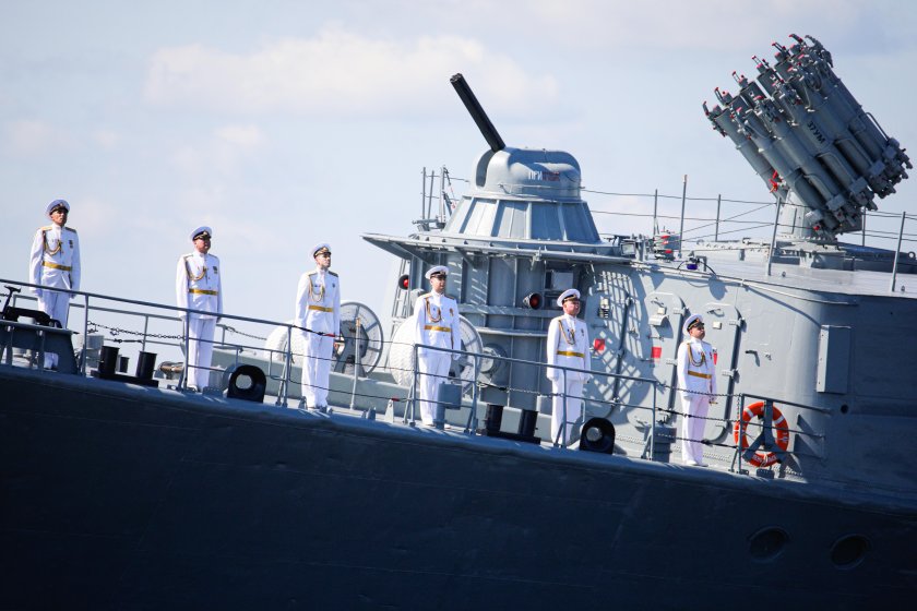 Зеленодольск корабль в Кронштадте