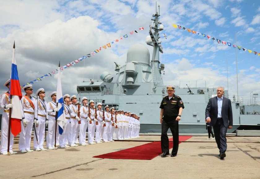 22800 Циклон корабль