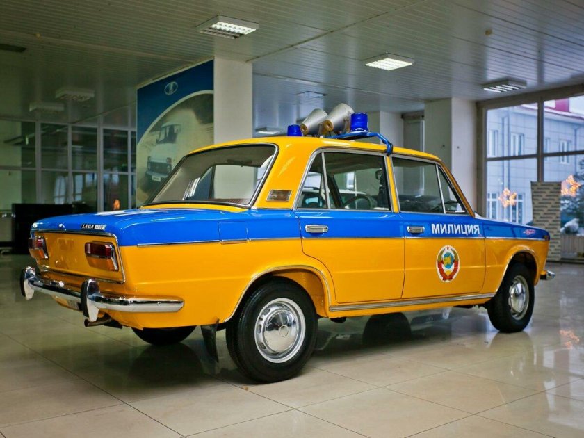ВАЗ 2103 ГАИ