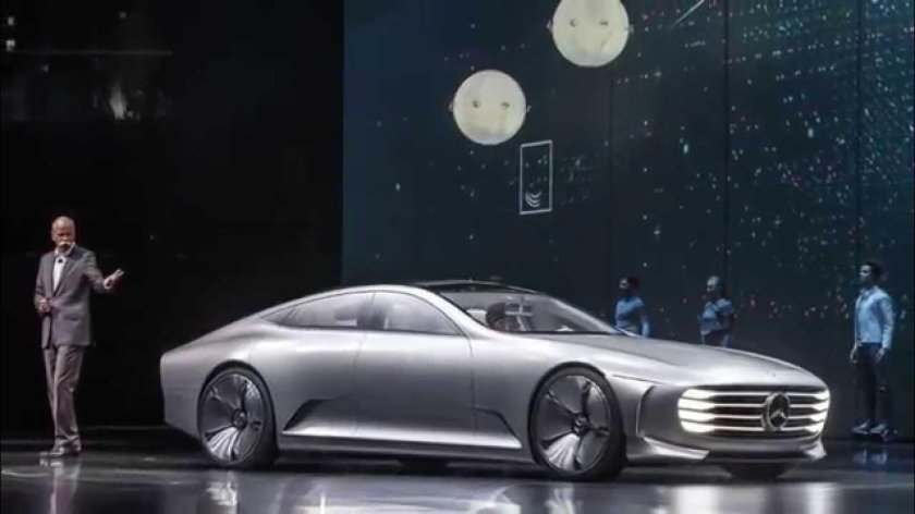 Mercedes-Benz Concept IAA