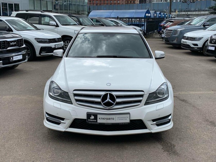 Мерседес w204