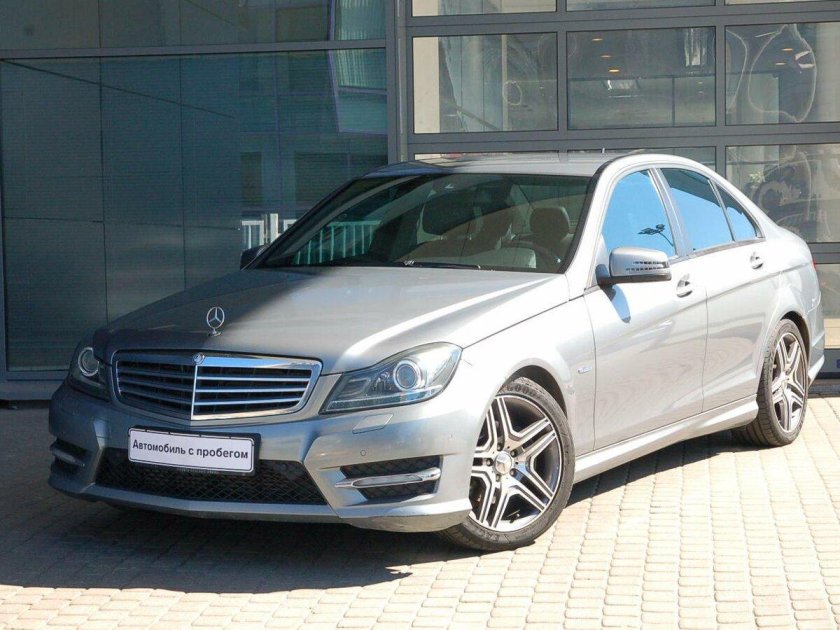 Мерседес 204