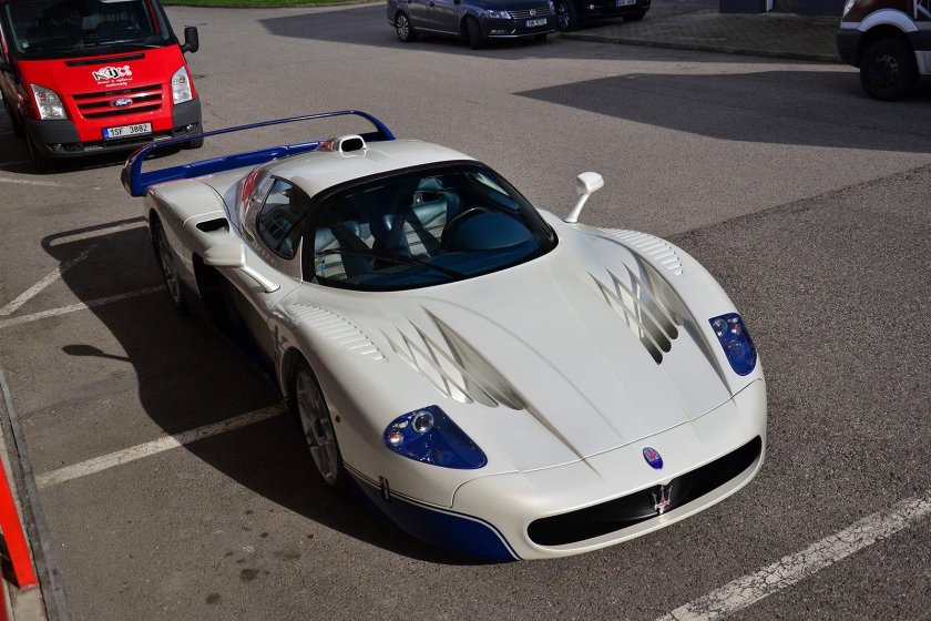Maserati mc12 двигатель