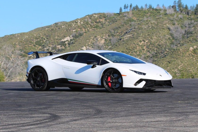 Ламборгини Хуракан