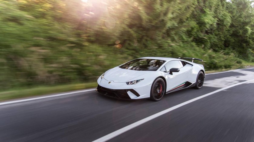 Хуракан Перфоманте кабриолет