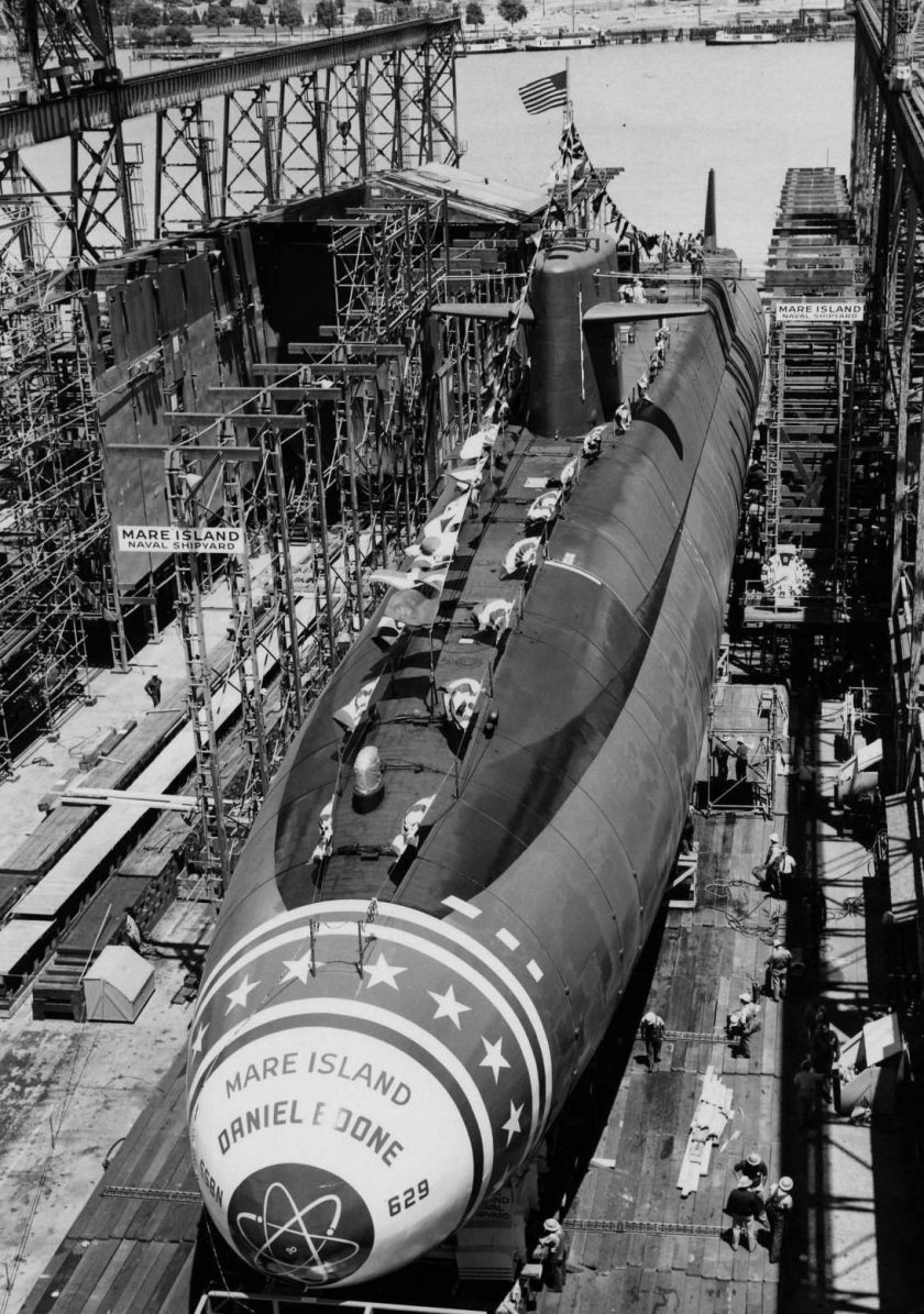 Подводные лодки Джордж Вашингтон .